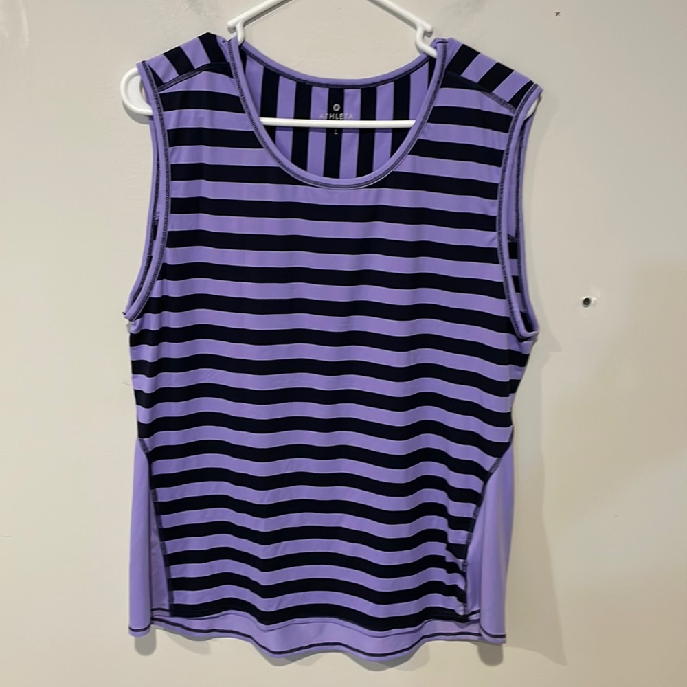 Athleta Crew Neck Sleeveless Striped Active Shirt in Sz Large